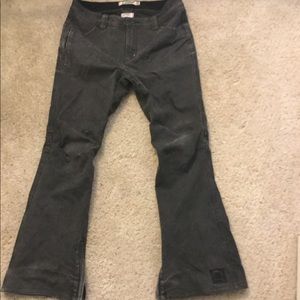 L1 Premium Goods Black Snow Pants Size 34